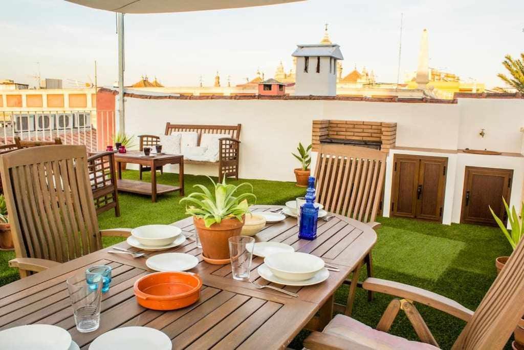 Apartamento Ático Plaza Nueva Sevilla Exterior foto
